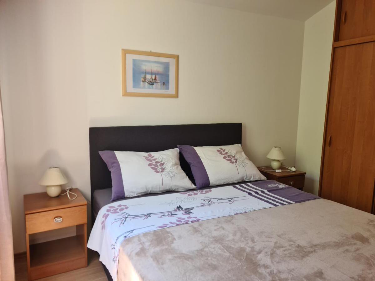 Apartmani Junto Preko Exterior foto