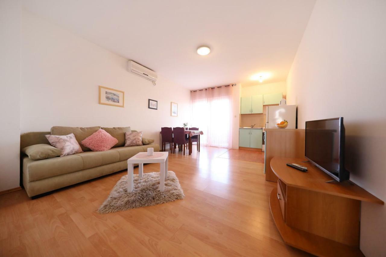 Apartmani Junto Preko Exterior foto